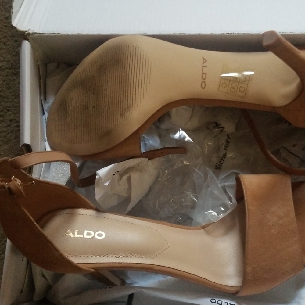 Shoes - Picture 2 of 2